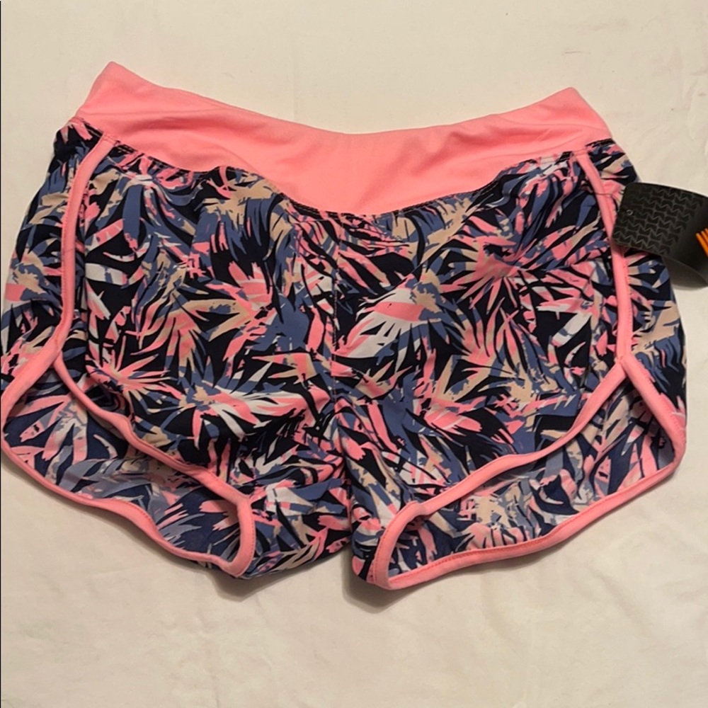Performance shorts